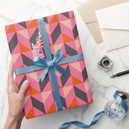 Modern Geometrisch Patroon Helder Heet Roze Sinaas Cadeaupapier (Geschenken)