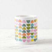 Modern geometrisch patroon in Cute Spring Colors Koffiemok (Center)