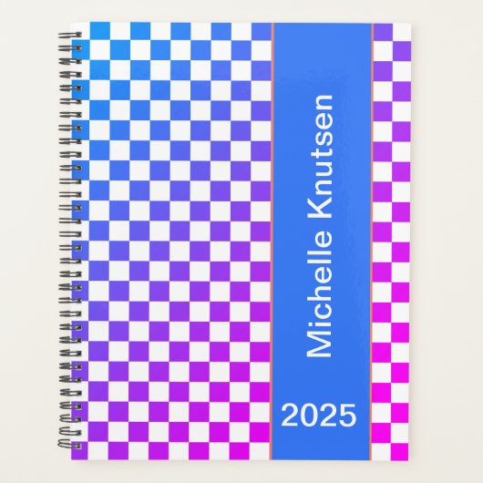Modern gepersonaliseerd blauw en roze geruit 2025 planner (Voorkant)