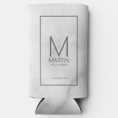 Modern gepersonaliseerd monogram en naam Groomsmen Seltzer Blikjeskoeler (Voorkant)