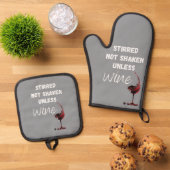 Modern geroerd niet geschud tenzij wijn grijs ovenwant & pannenlap set (Top down)