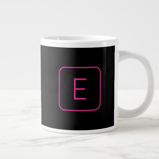 Modern gestileerd Initiaal monogram | Roze en zwar Grote Koffiekop (Rechts)