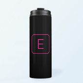 Modern gestileerd Initiaal monogram | Roze en zwar Thermosbeker