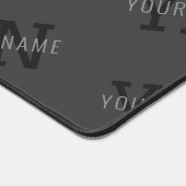 Modern Getiteld Donkergrijs Monogrammed Naam/ander Bureaumat (Hoek)