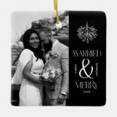 Modern Getrouwd en Vrolijk Pas getrouwd Boog Kerst Keramisch Ornament (Voorkant)