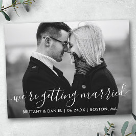 Modern Getting Married Save the Date BW Foto Briefkaart