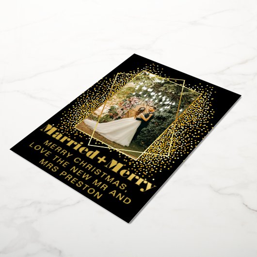 Modern gewaagd script, getrouwd en vrolijk bruilof folie feestdagenkaart (Gedraaid)