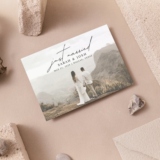 Modern Gewoon Getrouwd 3 Foto QR Code Bruiloft Aankondiging