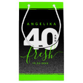 Modern Girly Bright Green 40 en Fresh Klein Cadeauzakje (Achterkant)