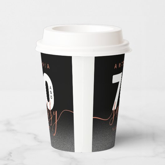 Modern Girly Copper 70 en Sassy Papieren Bekers (Rechts)