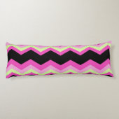 Modern Girly Zigzag Patroon Zwart Fuchsia Chevron Lichaamskussen (Achterkant)