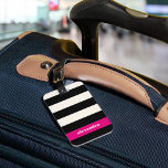 Modern Glam Black, Cream & Fuchsia Stripe Bagagelabel<br><div class="desc">Het grafische bagagelabel heeft brede zwarte en roomstreden strepen met een magenta roze kleurblokaccent. Pas de rug met jouw naam en contactdetails aan.</div>