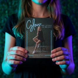 Modern Glow Script Blue Neon Wavy Afstuderen Foto Aankondiging