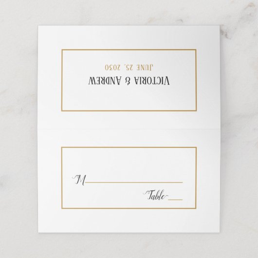 Modern Gold Black Script Minimal Wedding Plaatskaartje (Buitenkant ongevouwen)