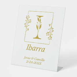 Modern Gold Botanical Letter I Wedding Reclamebord Met Voetstuk