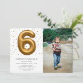 Modern Gold Foil ballon 6e verjaardag Foto Kaart (Staand voorkant)