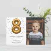 Modern Gold Foil ballon 8e verjaardag Foto Kaart (Staand voorkant)