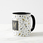 Modern Gold Foil Marble Terrazzo Pattern Monogram Mok (Voorkant rechts)
