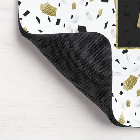 Modern Gold Foil Marble Terrazzo Pattern Monogram Muismat (Hoek)