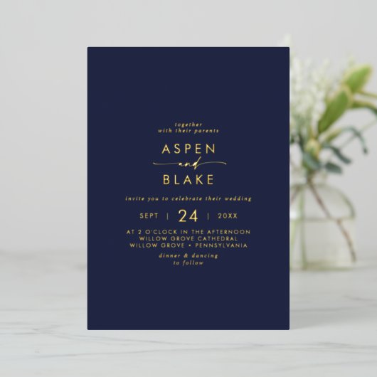 Modern Gold Foil script | Casual marinebruiloft Folie Uitnodiging (Staand Voorkant)
