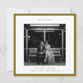 Modern Gold Hue Lijst Typografie Wedding Save Datu Kaart (Voorkant)