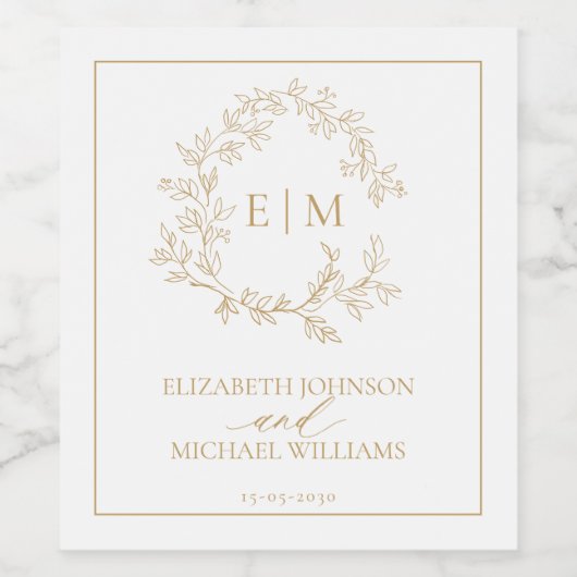 Modern Gold Leafy Crest Monogram Weddenschap Wijn Etiket (Enkel label)