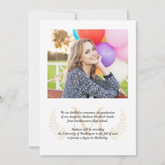 Modern Gold Monogram Afstuderen Foto Afstuderen Aankondiging (Achterkant)