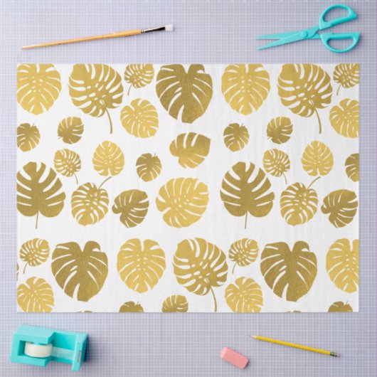 Modern Gold Monstera Tropical Leaves Pattern Tissuepapier (Craft)