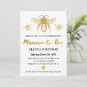 Modern Gold Mumma to Bee Baby shower Invitation Kaart (Staand voorkant)