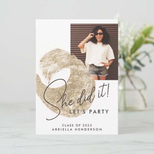 Modern Gold Paint Photo Afstuderen Kaart (Staand voorkant)