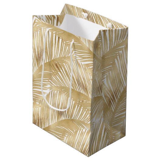 Modern Gold Palm Leaf Tropical Pattern Medium Cadeauzakje (Voorkant Gekanteld)