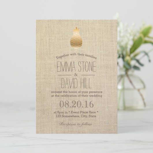 Modern Gold Pineapple Rustic Burlap Wedding Kaart (Staand voorkant)