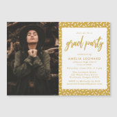 Modern Gold Script Photo Graduparty Magnetische Uitnodiging (Voorkant)