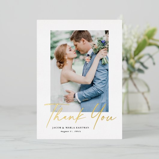 Modern Gold Script Photo Weddenschap Hartelijk dan Folie Feestdagenkaart (Staand Voorkant)