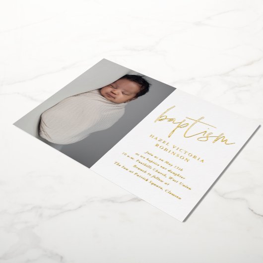 Modern Gold Script Religious Baptism & Christening Folie Uitnodiging (Gedraaid)