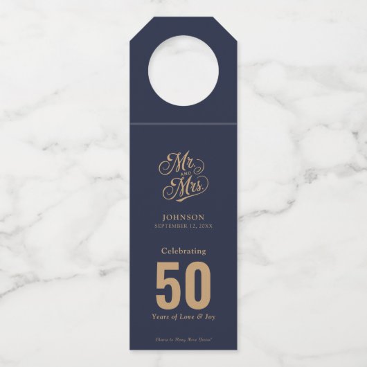 Modern Gold Script Wedding Jubileum Navy Blue Flessenhanger (Voorkant)