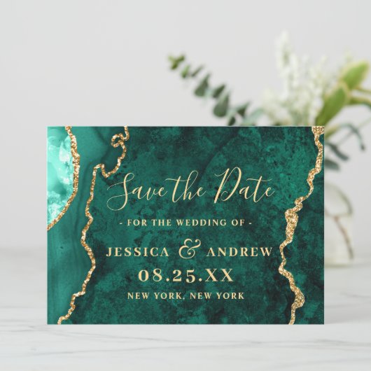 Modern Golden Green Agate Marble Wedding Save The Date (Staand voorkant)