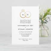 Modern Golden Rings Wedding Invitation Kaart (Staand voorkant)