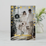 Modern Golden Snowflakes One Photo Gold Black Folie Feestdagenkaart<br><div class="desc">eenvoudig één verticale fotokaart met gouden sneeuwvlokken op de folie en zwarte en namaak gouden juwelen op de achterkant.</div>