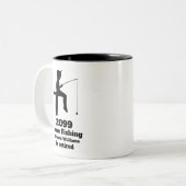 Modern Gone Gevist Gepensioneerde Zittende Visser  Tweekleurige Koffiemok (Voorkant links)