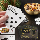 Modern goud en zwart gemarmerd monogram pokerkaarten (Insitu)