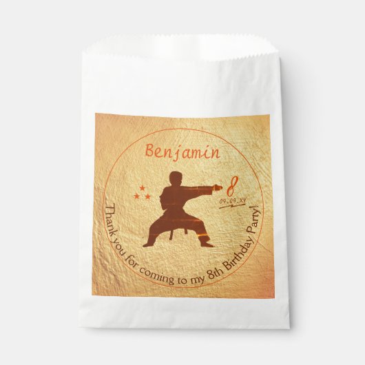 Modern Goud Martial Arts Karate Kinder 8e Verjaard Bedankzakje (Voorkant)