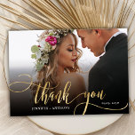 Modern Goud Script 2 foto bruiloft dank u kaart<br><div class="desc">Modern Elegant Chic Boho Gold Kalligrafie Script Wedding 2 Foto Dank je kaart. Stijlvolle bruiloft dank u sjabloon met een volledige verticale foto op de voorkant met de tekst "Thank You" in een grillige wervelende hand belettering typografie script swash tail font FAUX gouden folie overlay op het afbeelding en een...</div>