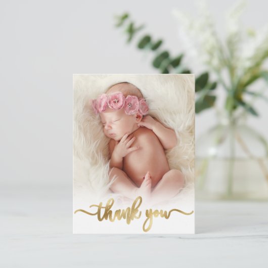 Modern Goud Script Newborn Baby Foto Dank u Briefkaart (Staand voorkant)