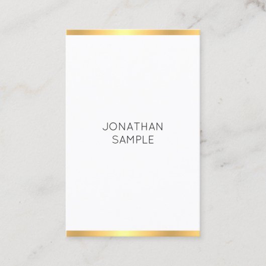 Modern Goud Wit Eenvoudige Elegante Sjabloon Trend Visitekaartje (Voorkant)