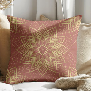 Modern gouden en terracotta mandala patroon kussen