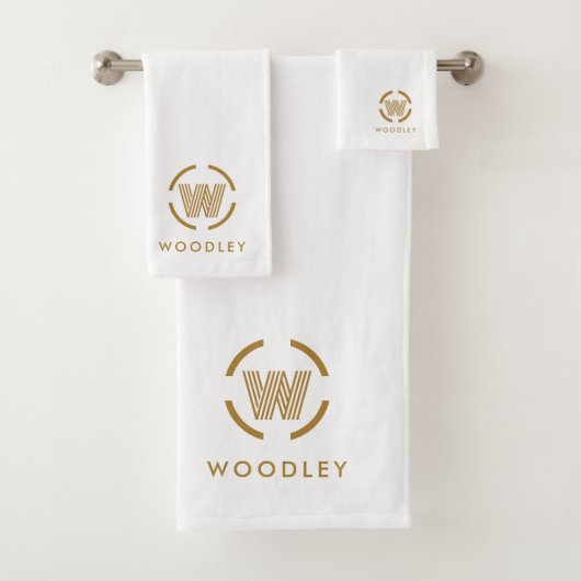 Modern Gouden Monogram Logo Wit Bad Handdoek (Insitu)