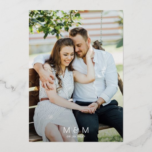 Modern gouden script 2 foto's bruiloft folie uitno folie uitnodiging (Achterkant)