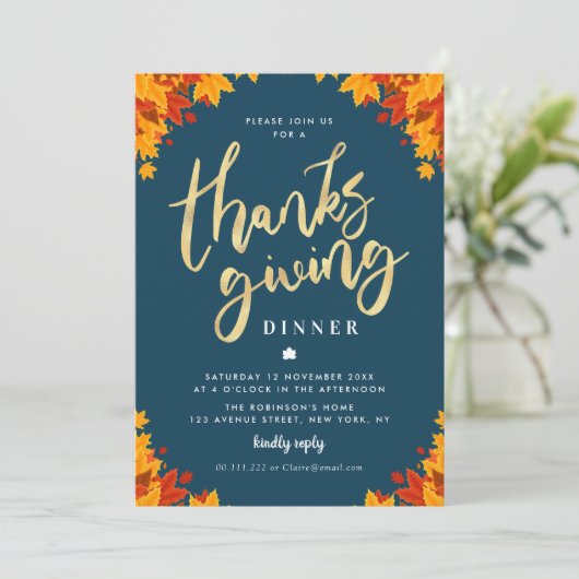 Modern gouden script blauw Thanksgiving diner Kaart (Staand voorkant)
