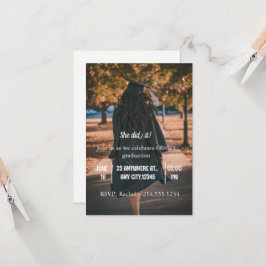Modern Graduation Photo Invitation for Her | Kaart